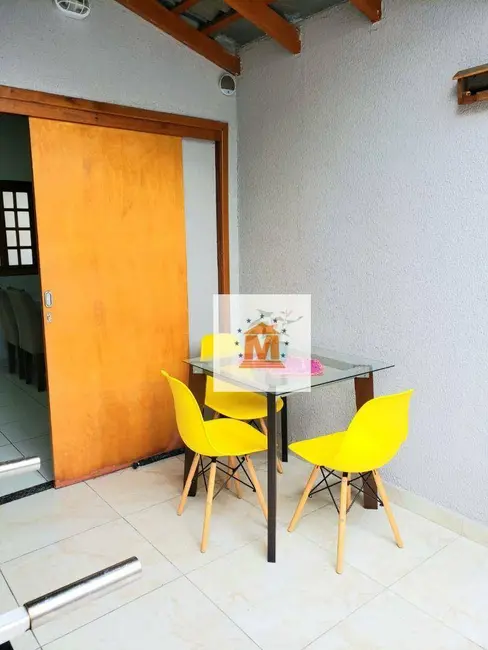 Casa com 3 quartos à venda, 140m2 em Loteamento Villa Branca, Jacarei - SP - imagem 7 Foto 7 de Casa com 3 quartos à venda, 140m2 em Loteamento Villa Branca, Jacarei - SP