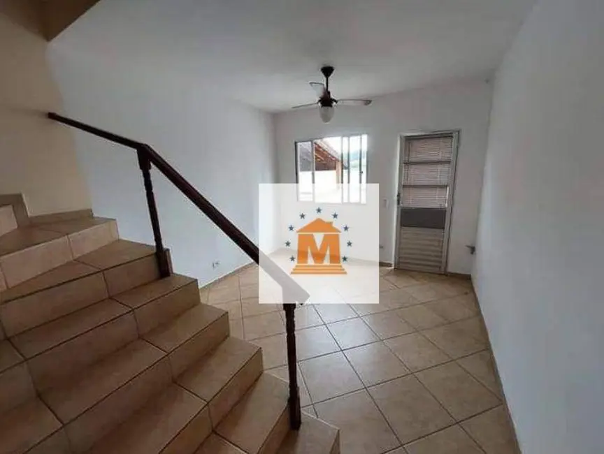 Foto 5 de Sobrado com 2 quartos à venda, 119m2 em Parque Santo Antônio, Jacarei - SP