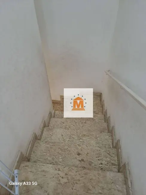 Foto 3 de Casa de Condomínio com 3 quartos à venda, 125m2 em Jardim Califórnia, Jacarei - SP