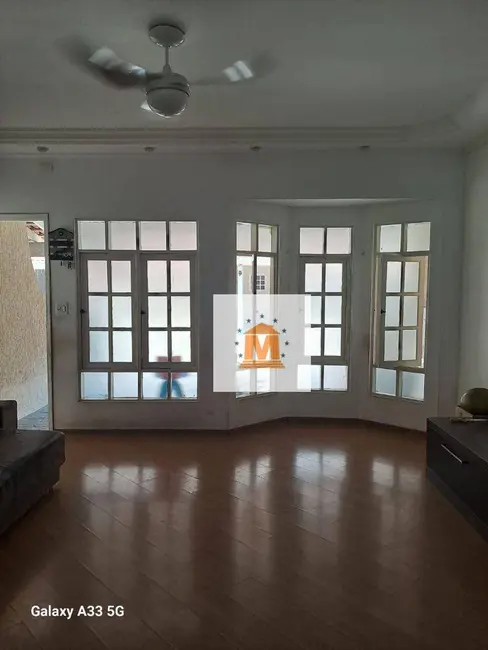 Foto 1 de Casa de Condomínio com 3 quartos à venda, 125m2 em Jardim Califórnia, Jacarei - SP