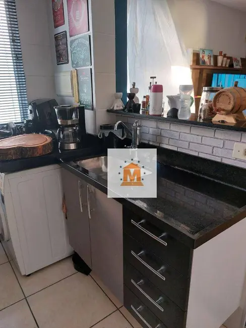 Foto 3 de Apartamento com 2 quartos à venda, 40m2 em Vila Formosa, Jacarei - SP