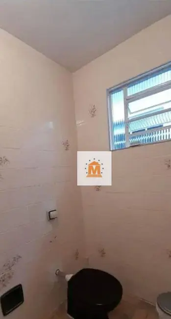 Foto 2 de Casa com 3 quartos à venda, 150m2 em Conjunto São Benedito, Jacarei - SP