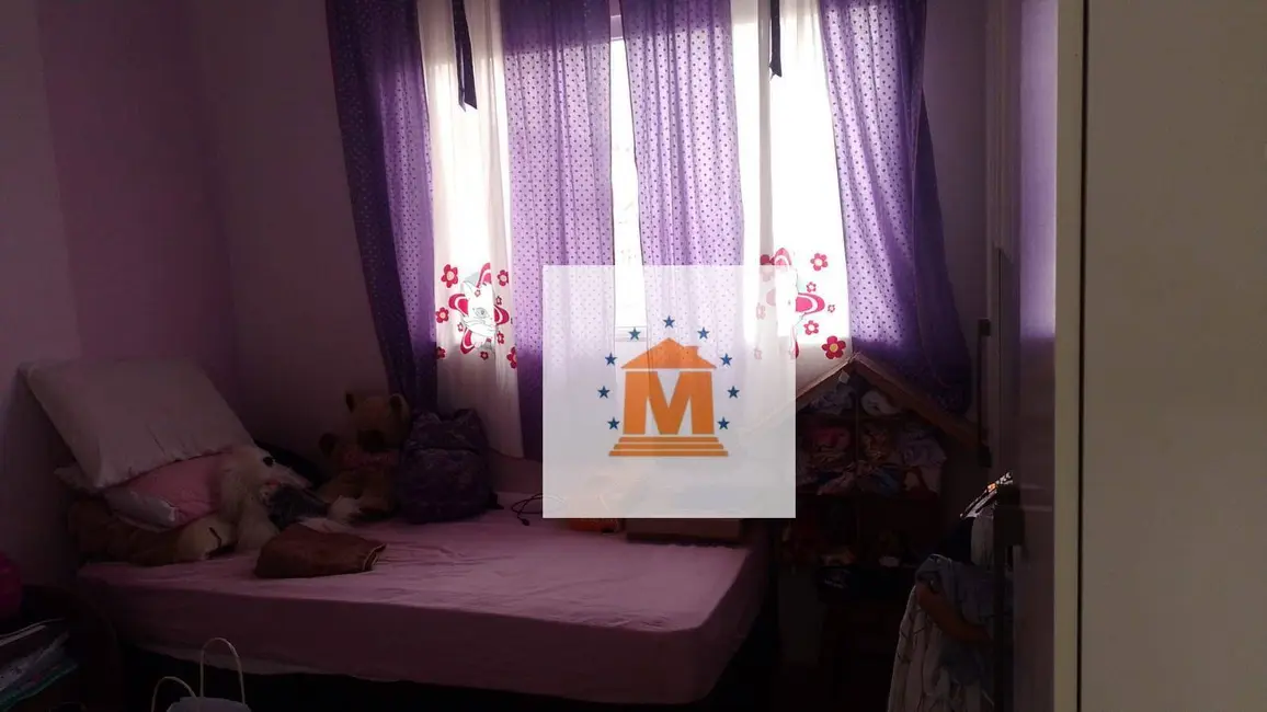 Foto 6 de Casa com 3 quartos à venda, 150m2 em Primeiro de Maio, Jacarei - SP