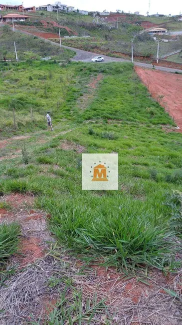 Foto 1 de Terreno / Lote à venda, 2000m2 em Chácaras Condomínio Recanto Pássaros II, Jacarei - SP