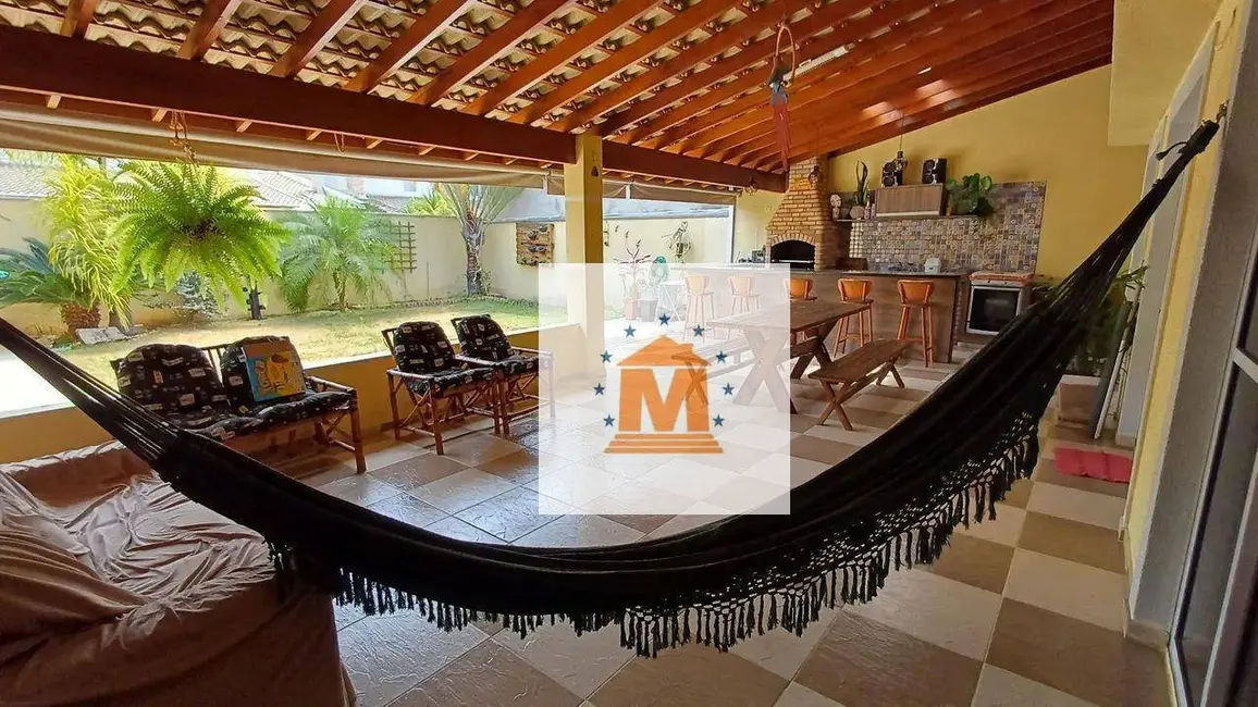Foto 1 de Casa de Condomínio com 3 quartos à venda, 106m2 em Jacarei - SP