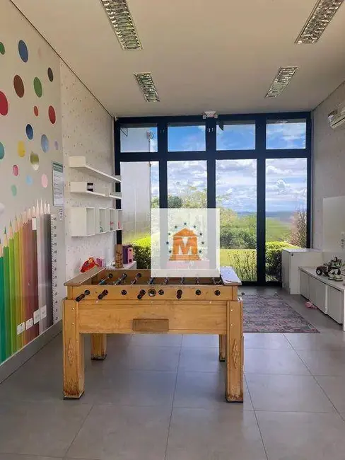 Foto 4 de Terreno / Lote à venda, 250m2 em Jacarei - SP