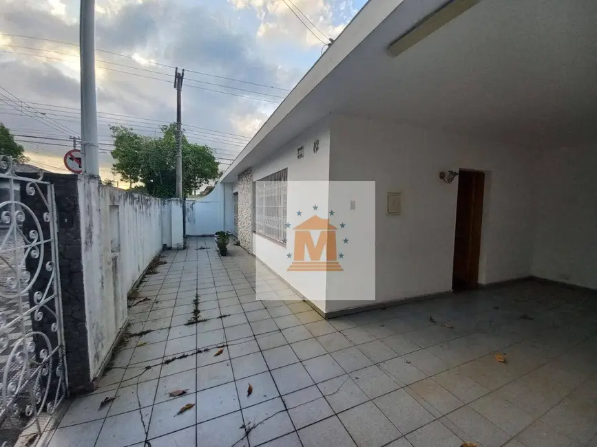 Foto 7 de Casa com 3 quartos à venda, 283m2 em Centro, Jacarei - SP