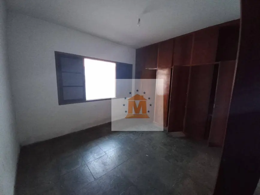 Foto 9 de Casa com 3 quartos à venda, 283m2 em Centro, Jacarei - SP