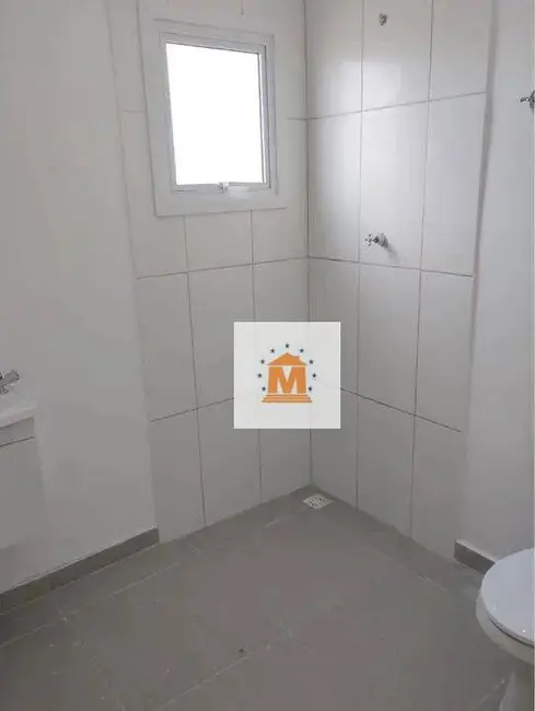 Foto 2 de Casa com 2 quartos à venda, 175m2 em Sao Jose Dos Campos - SP