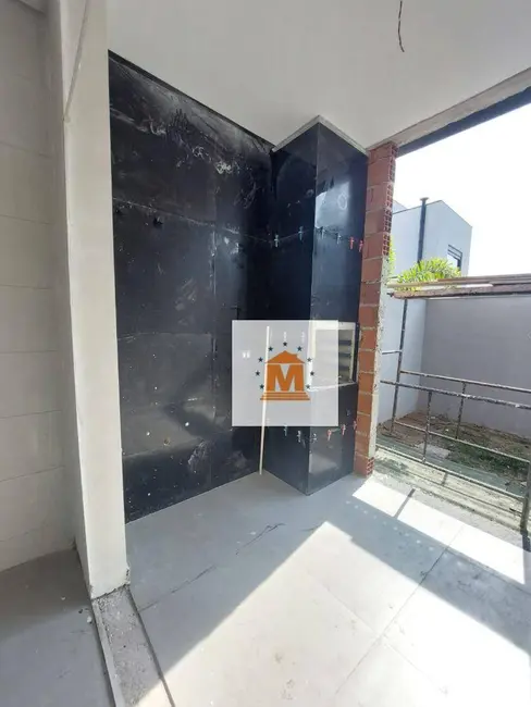 Foto 2 de Casa de Condomínio com 3 quartos à venda, 200m2 em Jardim Jacinto, Jacarei - SP
