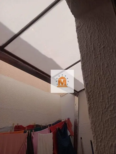 Foto 3 de Casa de Condomínio com 2 quartos à venda, 69m2 em Jardim Santa Marina, Jacarei - SP