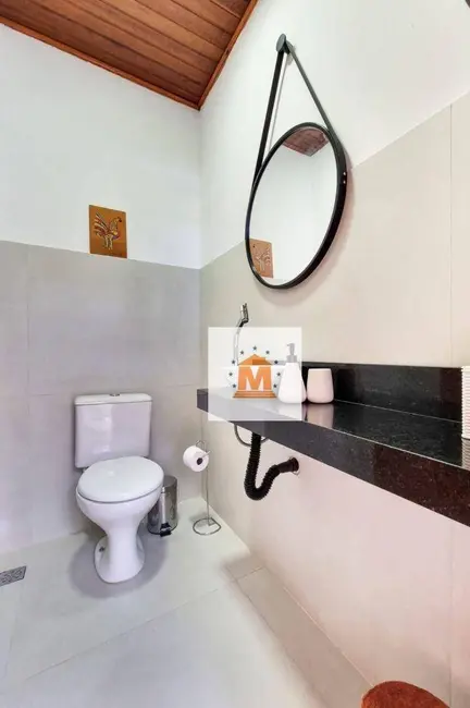 Foto 3 de Sobrado com 3 quartos à venda, 350m2 em Jacarei - SP