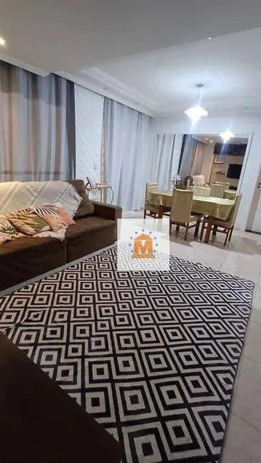 Foto 3 de Casa de Condomínio com 3 quartos à venda, 250m2 em Jacarei - SP