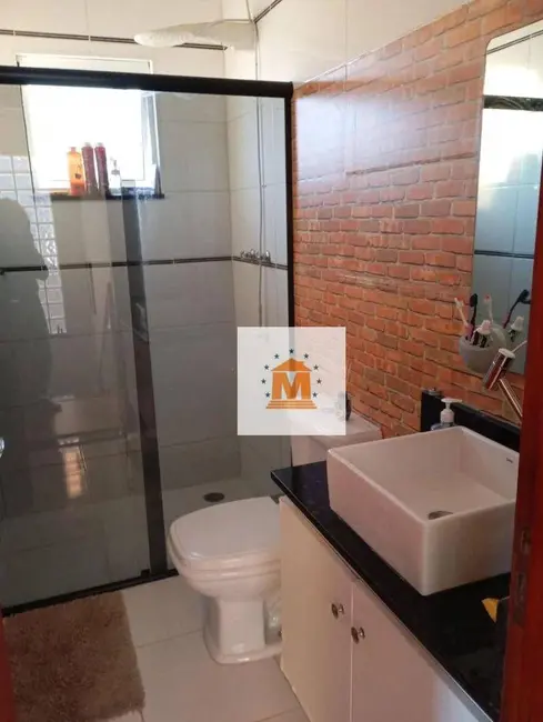 Foto 3 de Sobrado com 3 quartos à venda, 300m2 em Jardim Terras de Santa Helena, Jacarei - SP