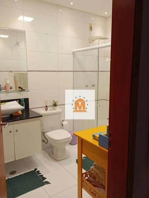 Foto 9 de Sobrado com 3 quartos à venda, 300m2 em Jardim Terras de Santa Helena, Jacarei - SP