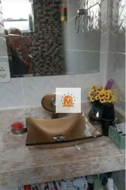 Foto 3 de Casa com 2 quartos à venda, 124m2 em Centro, Jacarei - SP