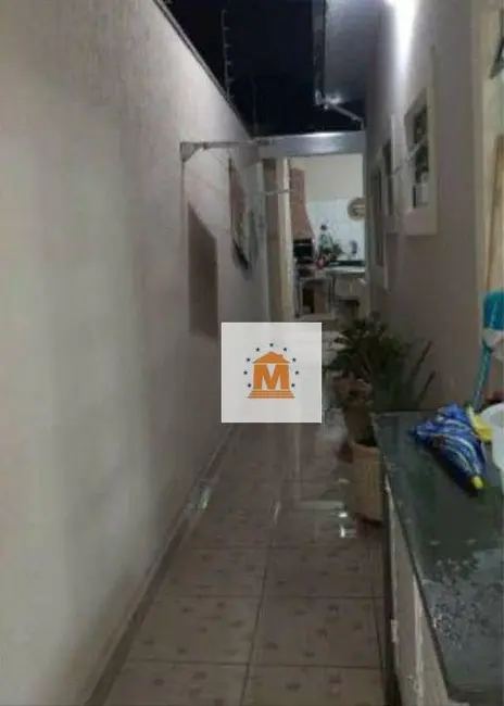 Foto 9 de Casa com 2 quartos à venda, 124m2 em Centro, Jacarei - SP