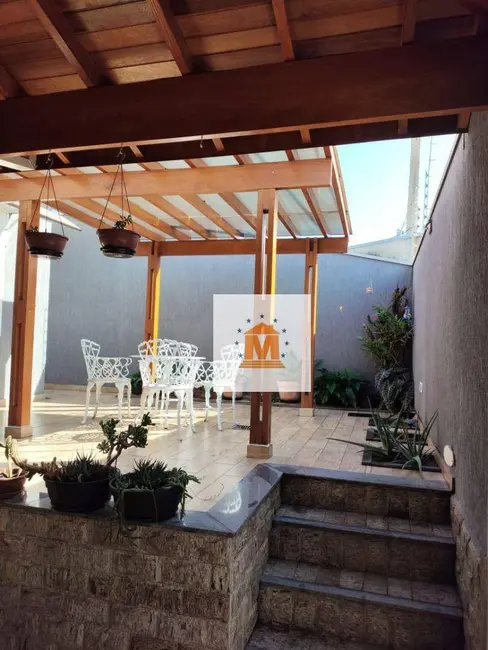 Foto 7 de Casa com 3 quartos à venda, 250m2 em Jacarei - SP