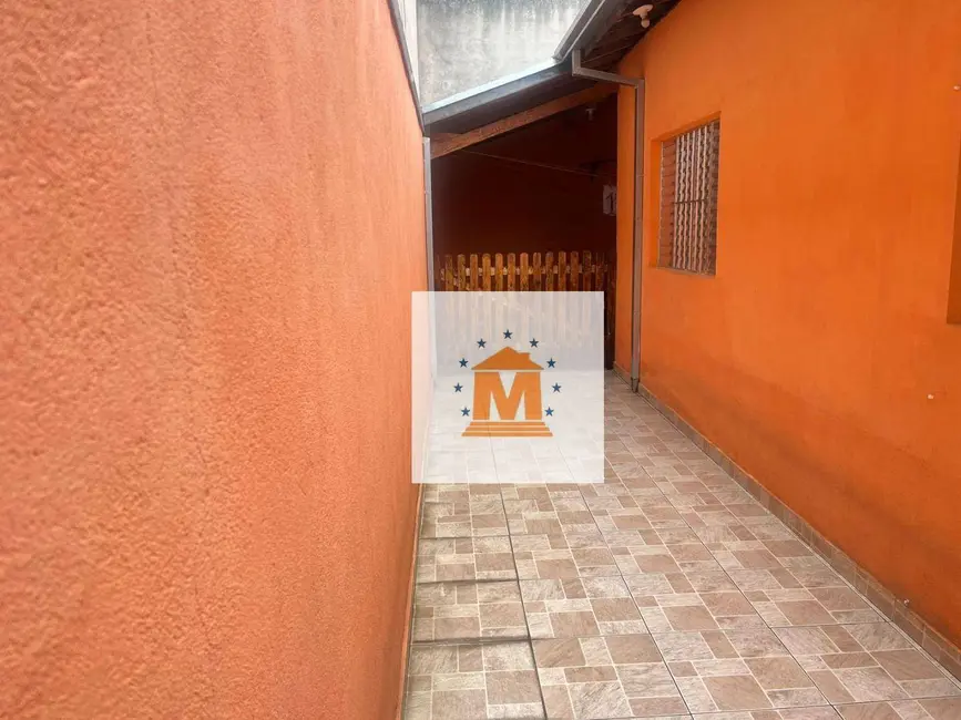 Foto 2 de Casa com 2 quartos à venda, 150m2 em Jardim do Marquês, Jacarei - SP