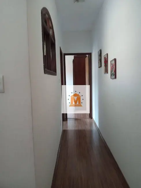 Foto 6 de Casa com 2 quartos à venda, 150m2 em Jardim Nova Esperança, Jacarei - SP