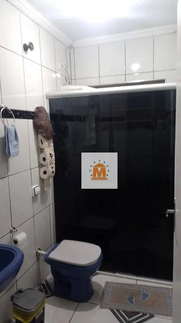 Foto 6 de Casa com 2 quartos à venda, 260m2 em Jardim das Indústrias, Jacarei - SP