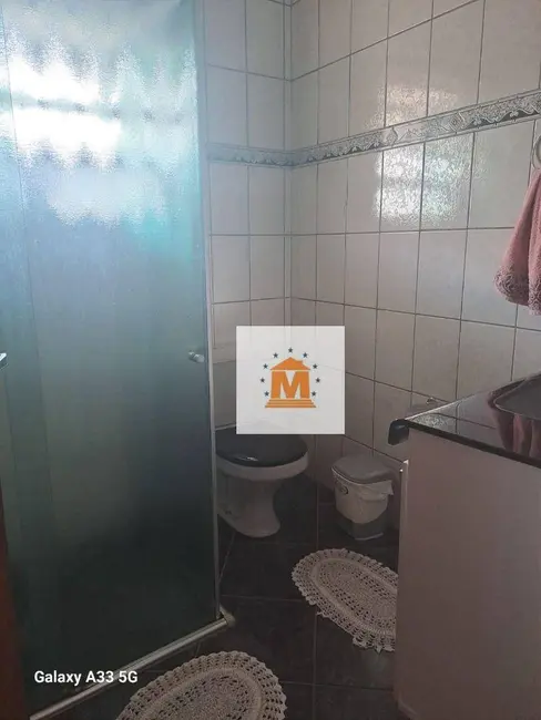 Foto 2 de Casa com 2 quartos à venda, 281m2 em Jardim Nova Esperança, Jacarei - SP