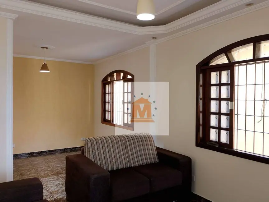 Sobrado com 3 quartos à venda, 280m2 em Jardim das Oliveiras, Jacarei - SP - imagem 1 Foto 1 de Sobrado com 3 quartos à venda, 280m2 em Jardim das Oliveiras, Jacarei - SP