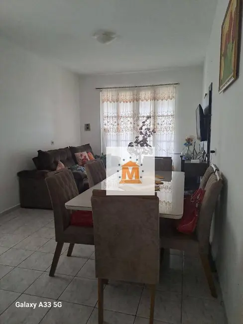 Foto 1 de Sobrado com 3 quartos à venda, 125m2 em Bandeira Branca, Jacarei - SP