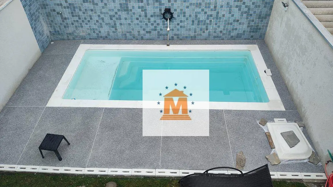 Foto 6 de Sobrado com 3 quartos à venda, 212m2 em Jardim Jacinto, Jacarei - SP