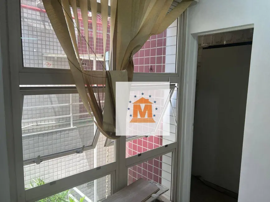 Foto 9 de Sala Comercial à venda, 30m2 em Centro, Jacarei - SP