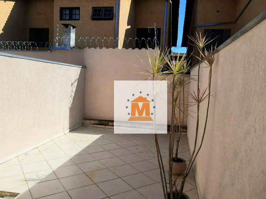 Foto 9 de Sobrado com 2 quartos à venda, 100m2 em Jardim Jacinto, Jacarei - SP