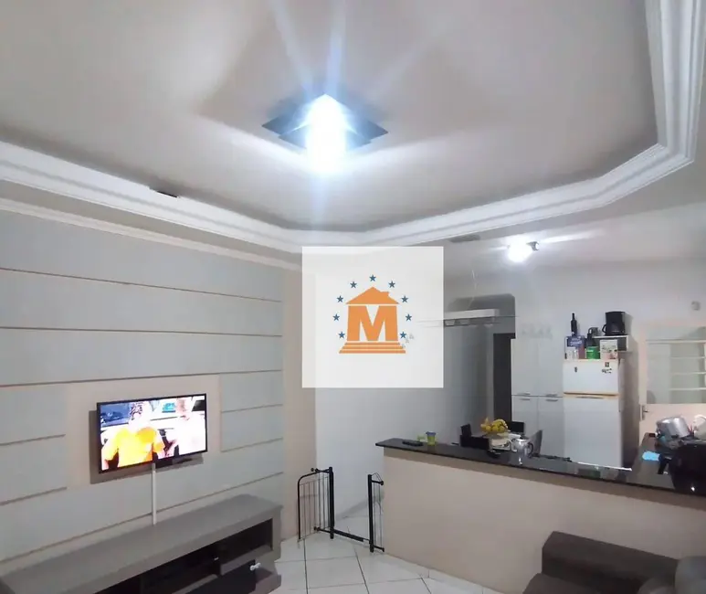 Foto 3 de Casa com 2 quartos à venda, 153m2 em Jardim Santo Antônio da Boa Vista, Jacarei - SP