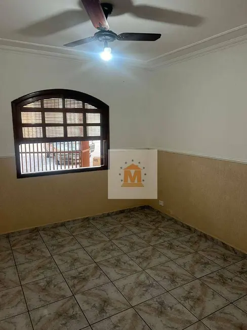 Foto 8 de Casa com 3 quartos à venda, 118m2 em Jardim das Indústrias, Jacarei - SP