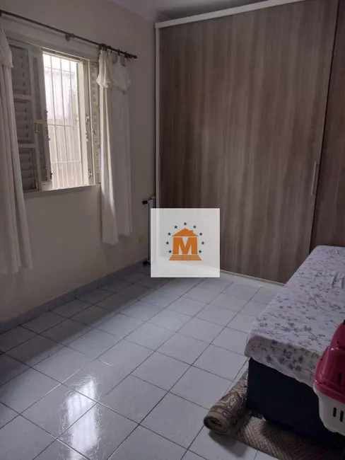 Foto 9 de Casa com 2 quartos à venda, 125m2 em Conjunto Habitacional Marinho, Jacarei - SP