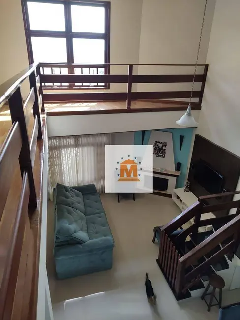 Sobrado com 3 quartos à venda, 178m2 em Jacarei - SP - imagem 4 Foto 4 de Sobrado com 3 quartos à venda, 178m2 em Jacarei - SP