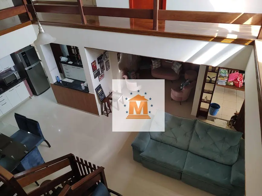 Sobrado com 3 quartos à venda, 178m2 em Jacarei - SP - imagem 5 Foto 5 de Sobrado com 3 quartos à venda, 178m2 em Jacarei - SP