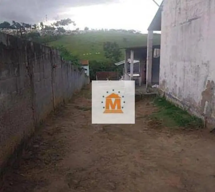 Foto 2 de Terreno / Lote à venda, 1300m2 em Parque Santo Antônio, Jacarei - SP