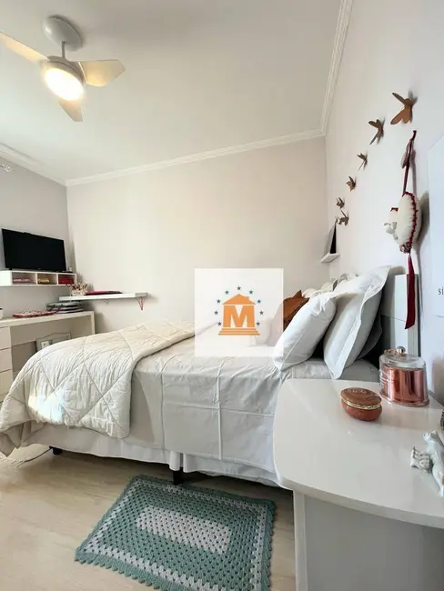 Foto 2 de Apartamento com 3 quartos à venda em Sao Jose Dos Campos - SP