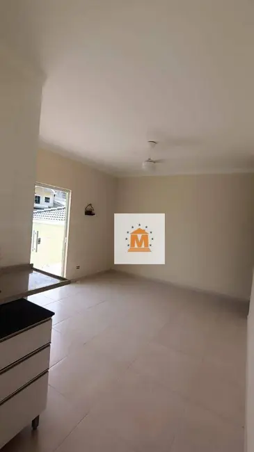 Foto 1 de Casa com 2 quartos à venda, 175m2 em Jacarei - SP