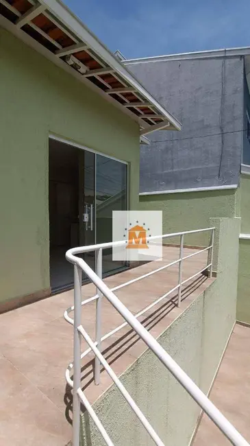 Foto 2 de Casa com 2 quartos à venda, 175m2 em Jacarei - SP