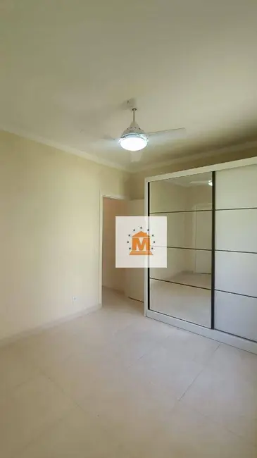 Foto 8 de Casa com 2 quartos à venda, 175m2 em Jacarei - SP