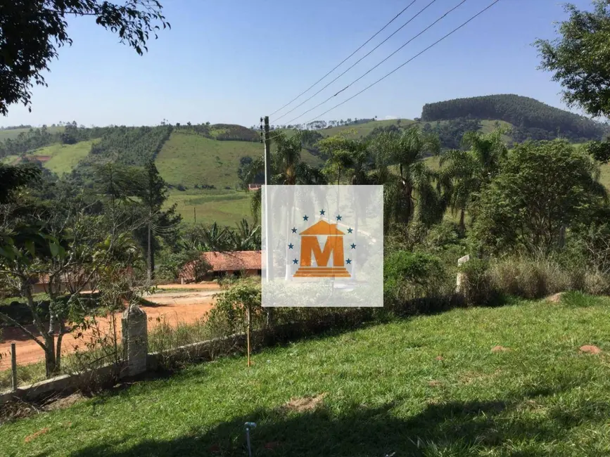 Foto 2 de Terreno / Lote à venda, 1400m2 em Pinho, Jacarei - SP