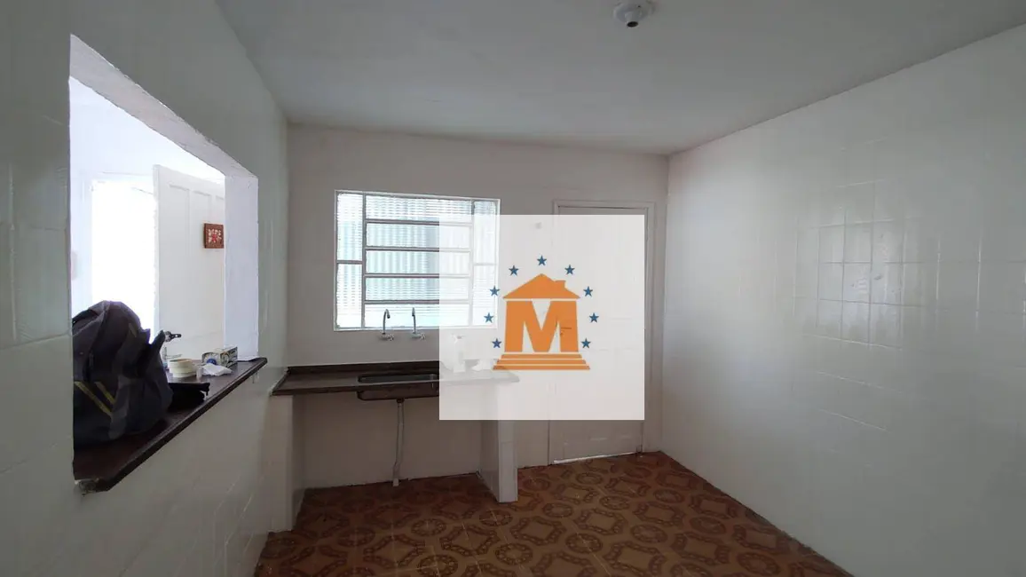 Foto 1 de Casa com 2 quartos à venda, 150m2 em Parque Santo Antônio, Jacarei - SP