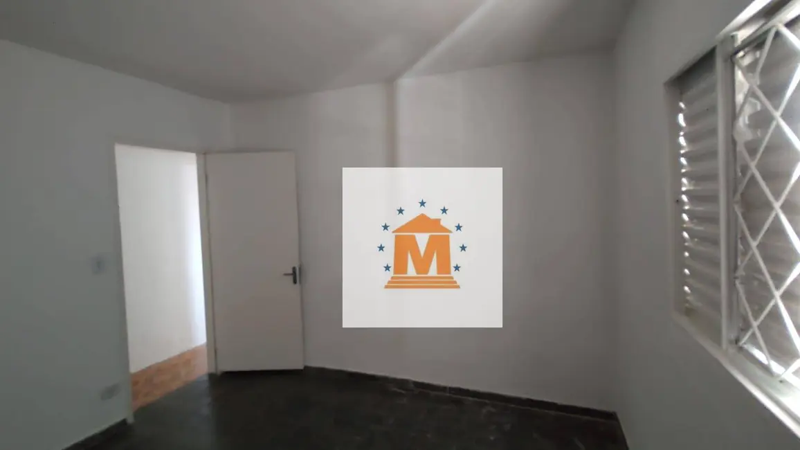 Foto 3 de Casa com 2 quartos à venda, 150m2 em Parque Santo Antônio, Jacarei - SP