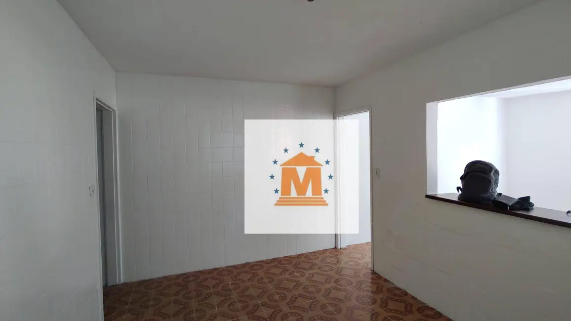 Foto 4 de Casa com 2 quartos à venda, 150m2 em Parque Santo Antônio, Jacarei - SP