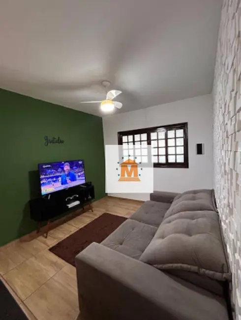 Foto 1 de Casa com 2 quartos à venda, 200m2 em Jardim Califórnia, Jacarei - SP