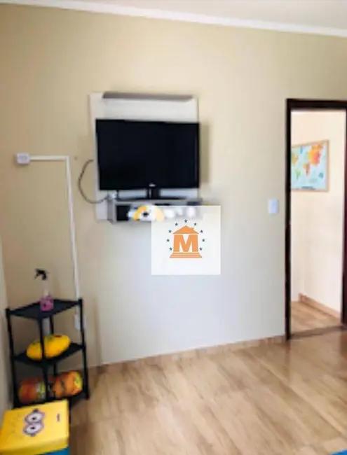 Foto 6 de Casa com 2 quartos à venda, 200m2 em Jardim Califórnia, Jacarei - SP