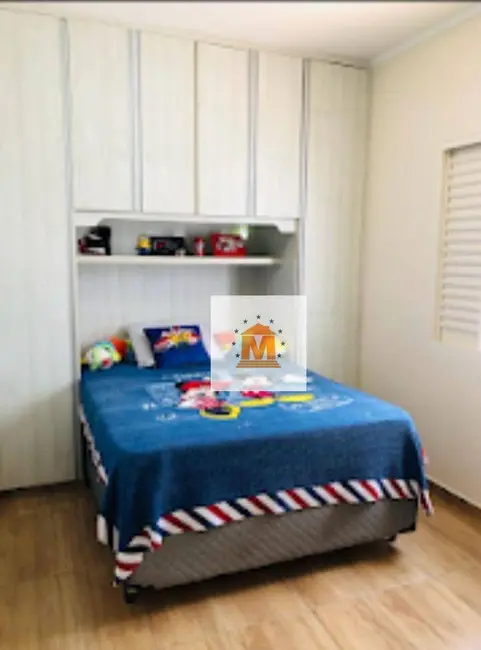 Foto 4 de Casa com 2 quartos à venda, 200m2 em Jardim Califórnia, Jacarei - SP