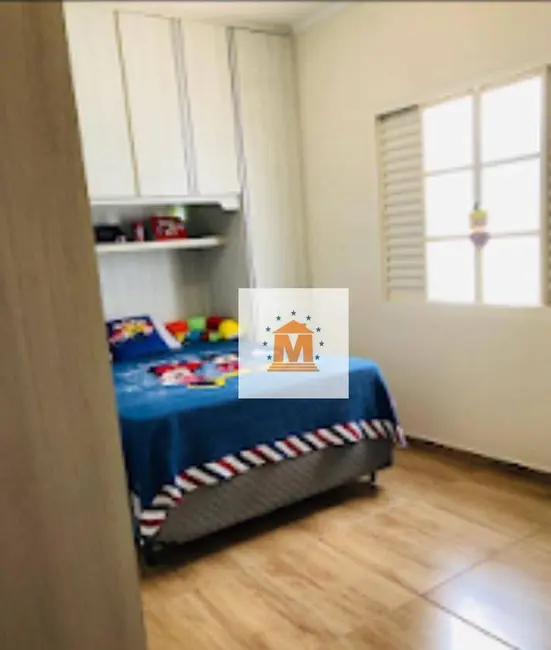 Foto 2 de Casa com 2 quartos à venda, 200m2 em Jardim Califórnia, Jacarei - SP