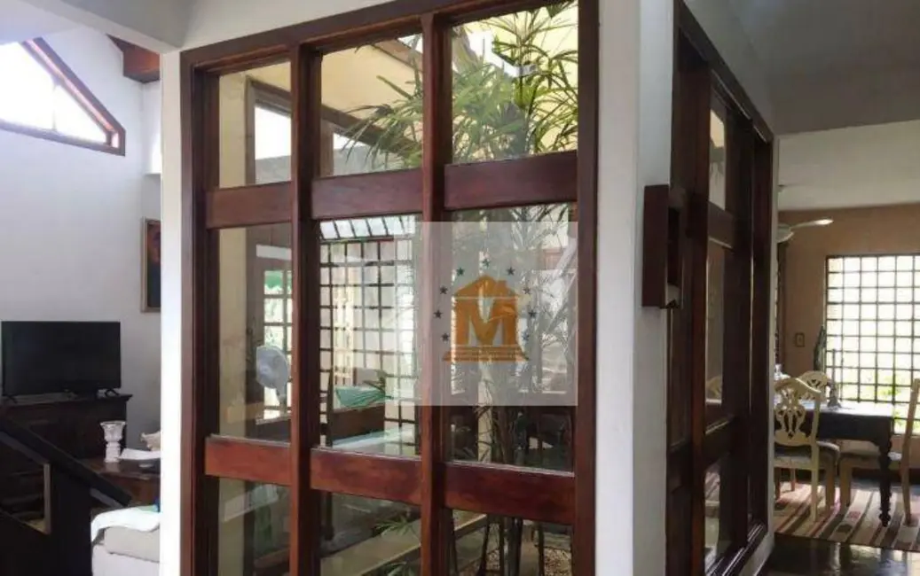 Foto 2 de Sobrado com 3 quartos à venda, 290m2 em Cidade Jardim, Jacarei - SP